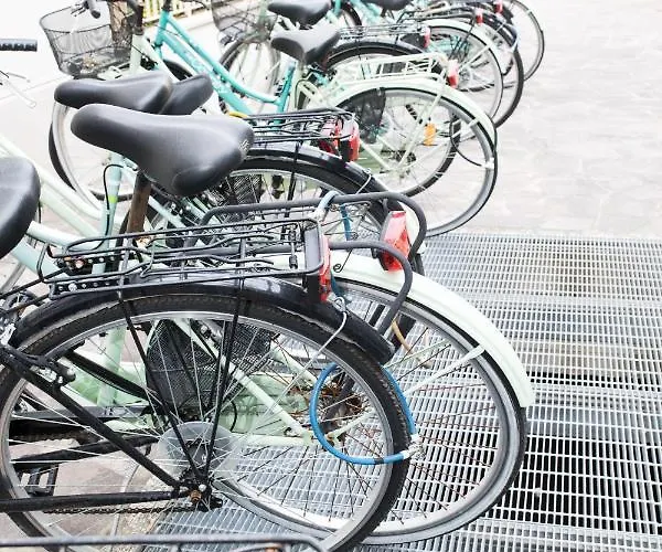 Perla Del Parco アパート